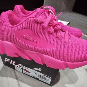 Fila Women's Pink Sneakers Size 7